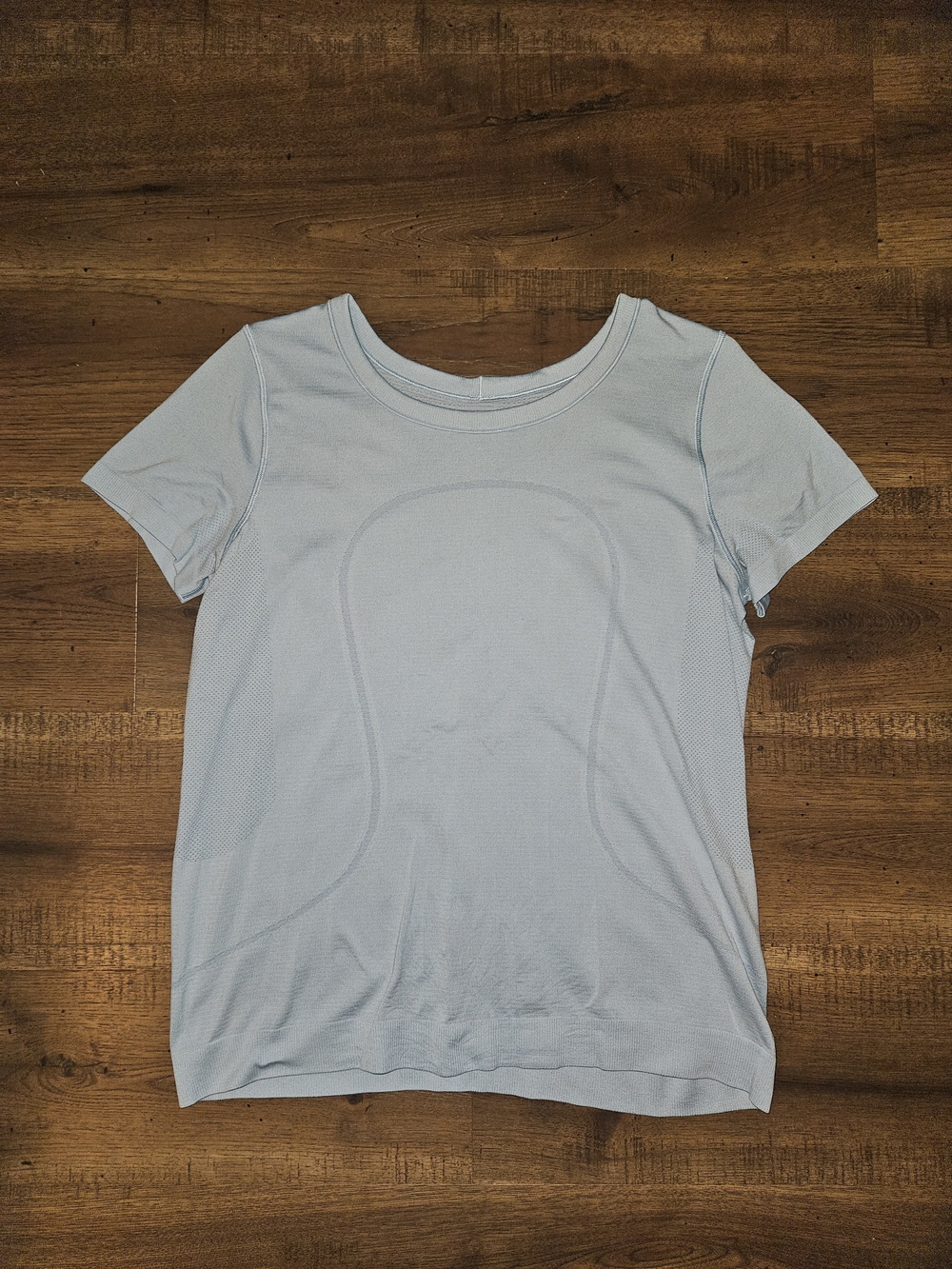 lululemon athletica Light Blue Short Sleeve Active Tee